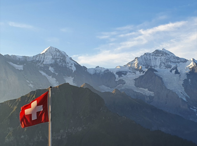 0052_Gipfelglueck_Schoene Aussichten Touristik_Schynigge Platte_20220830_073108